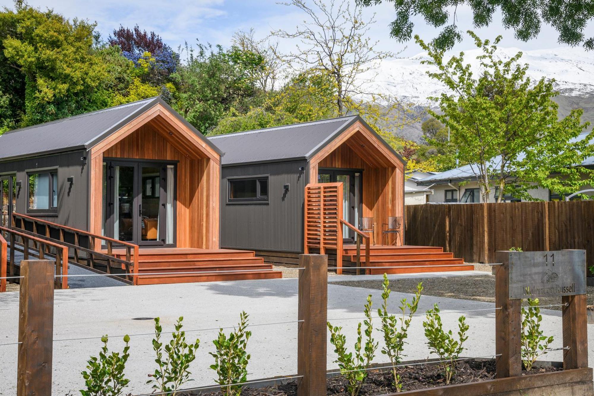 Villa Walnut On Russell à Wanaka Extérieur photo